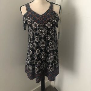 Shoulder Cut Out Dress